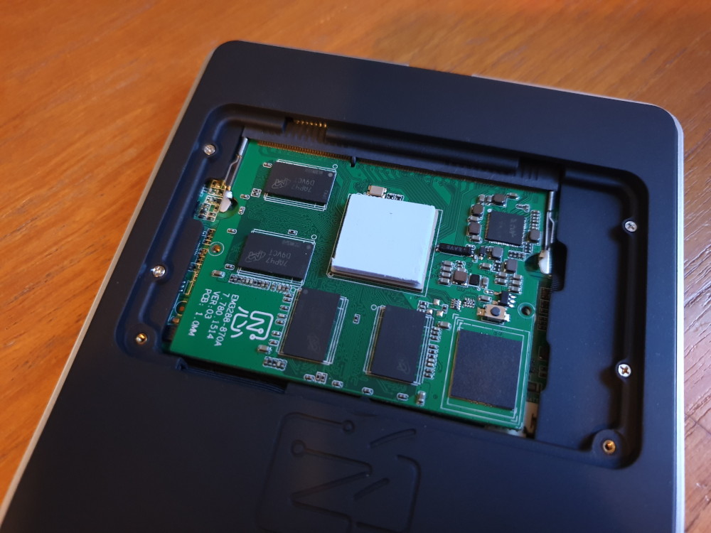 Ntablet core-board hatch